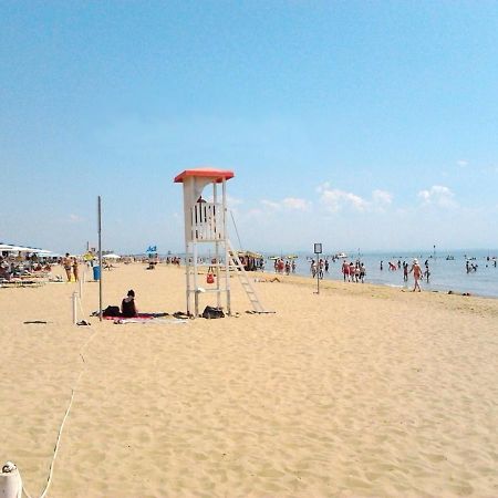Lucerna Apartments At Sabbiadoro Beach لينانو سابيادورو المظهر الخارجي الصورة